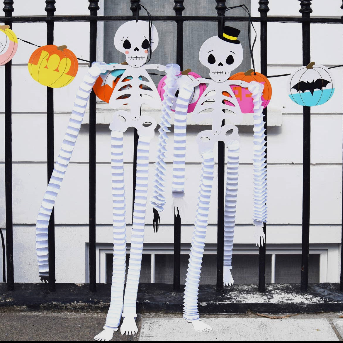Halloween Skeleton Decorations - Set of 2