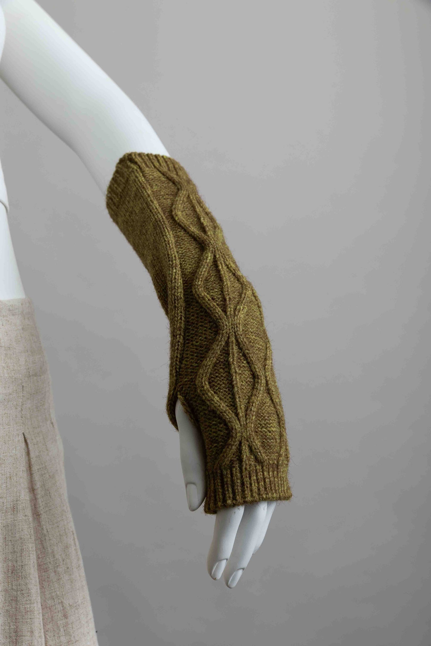 Soft Knitted Arm Warmers